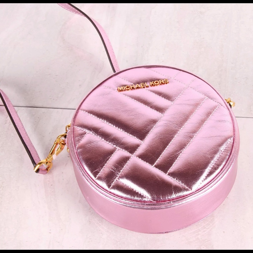 Michael Kors NWT Vivianne Canteen Crossbody